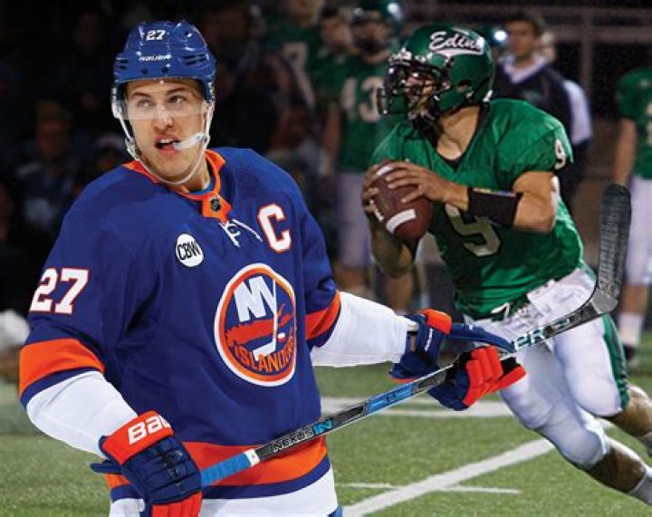 
Darren Mann Is A Hockey Player Turned Actor, Here Are Top 5 Facts About Him 