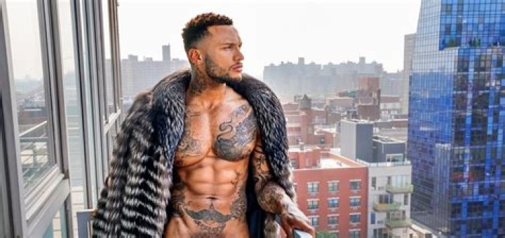 Get to Know This Hunk Of “Man Meat” Otherwise Known as David McIntosh From ‘Famously Single’
