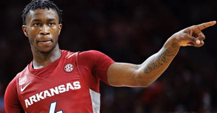 Davonte Davis Height, Weight, Net Worth, Age, Birthday, Wikipedia, Who, Nationality, Biography