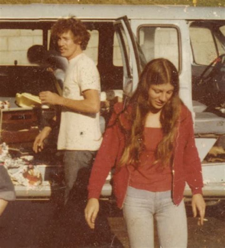 Dawn Schiller Biography, Age, Height, Husband, Net Worth, Family