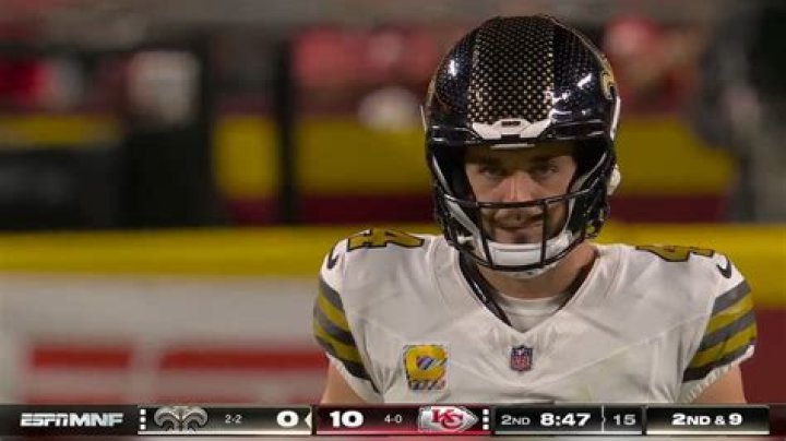 Derek Carr Biography, Age, Height, Wife, Net Worth, Family