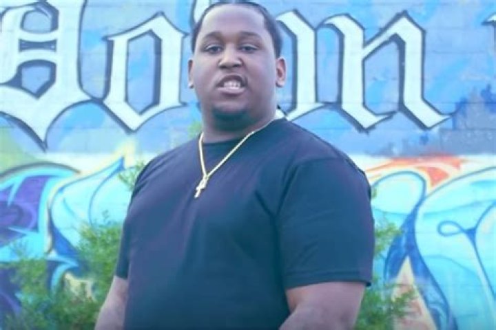 Dex Osama (Rapper) - Age, Birthday, Bio, Facts, Family, Net Worth, Height & More