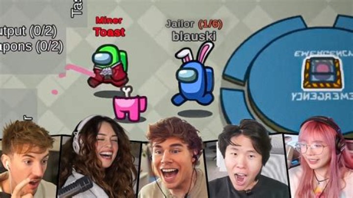 Disguised Toast (YouTube Star) - Age, Birthday, Bio, Facts, Family, Net Worth, Height & More