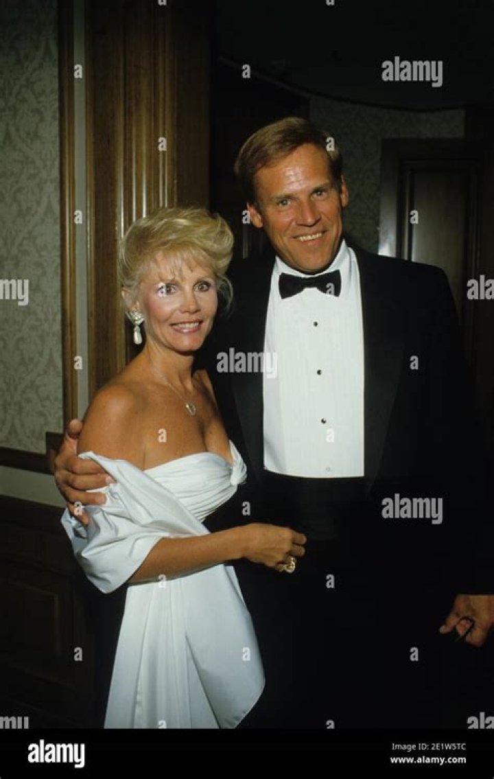 Astrology Birth Chart of Don Stroud (Movie Actor) 2024