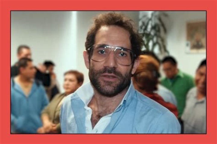 Dov Charney (Entrepreneur) - Age, Birthday, Bio, Facts, Family, Net Worth, Height & More
