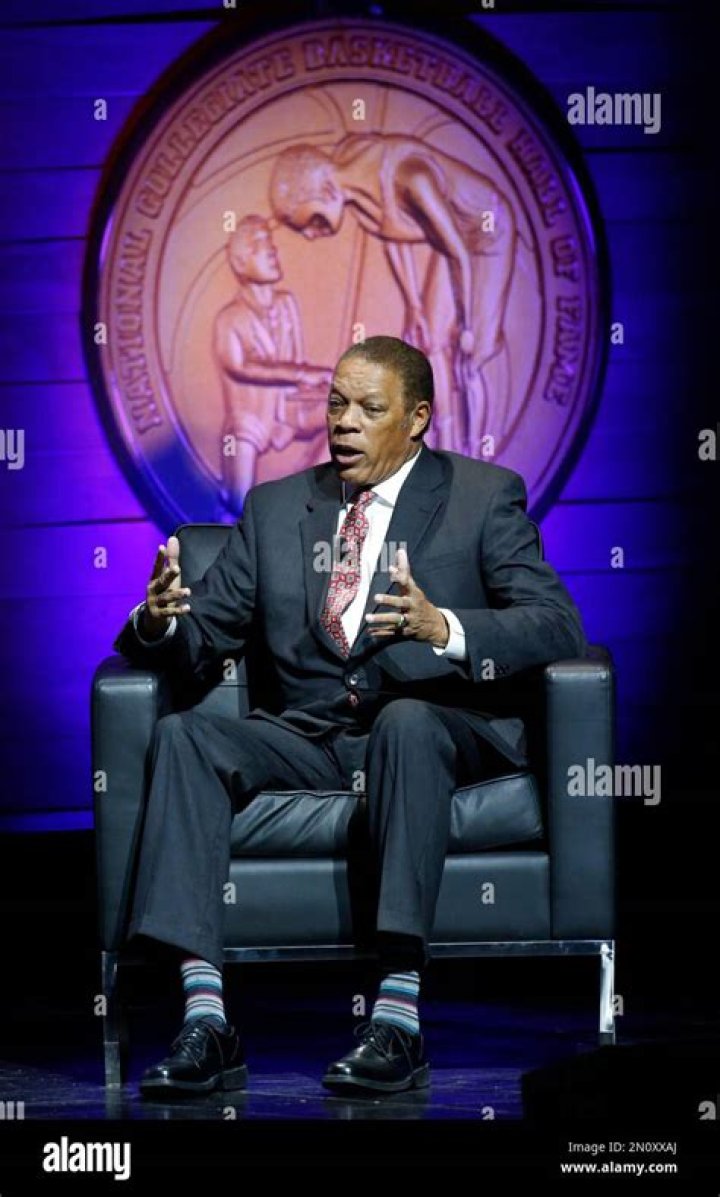 Ed Ratleff Biography, Age, Height, Wife, Net Worth, Family