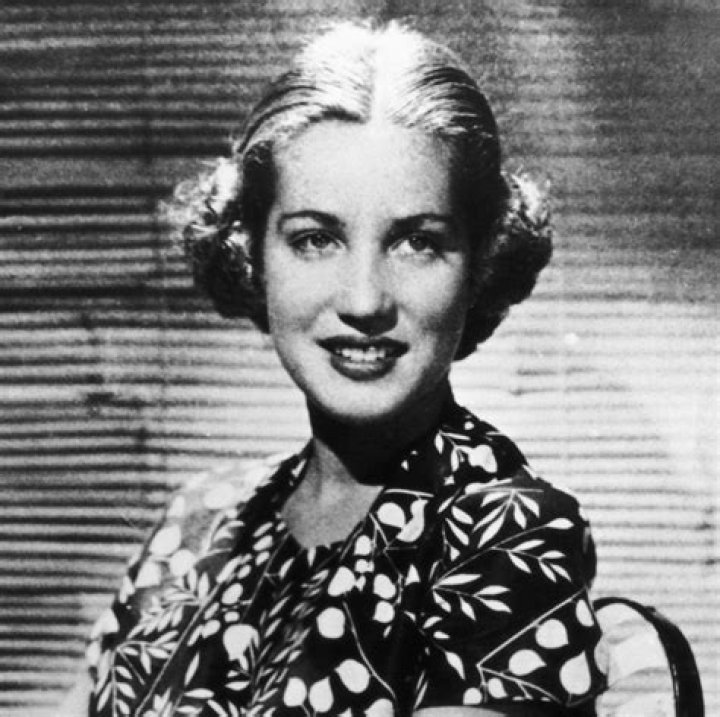 Edith Bouvier Beale Biography, Age, Height, Husband, Net Worth, Family