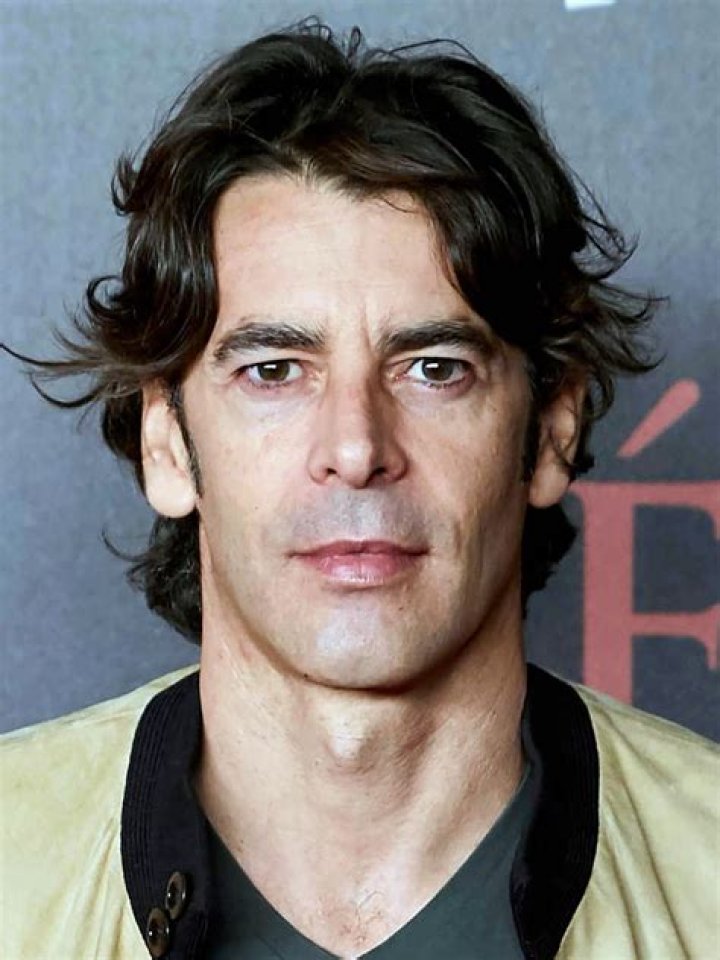 Eduardo Noriega (Mexican actor) Biography, Age, Height, Wife, Net Worth and Family