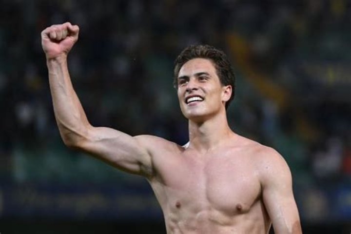 Erdal Yildiz Height, Weight, Net Worth, Age, Birthday, Wikipedia, Who, Instagram, Biography