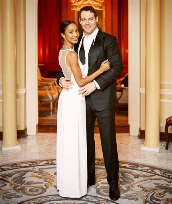 
Erinn Westbrook Height, Weight, Net Worth, Age, Birthday, Wikipedia, Who, Nationality, Biography 