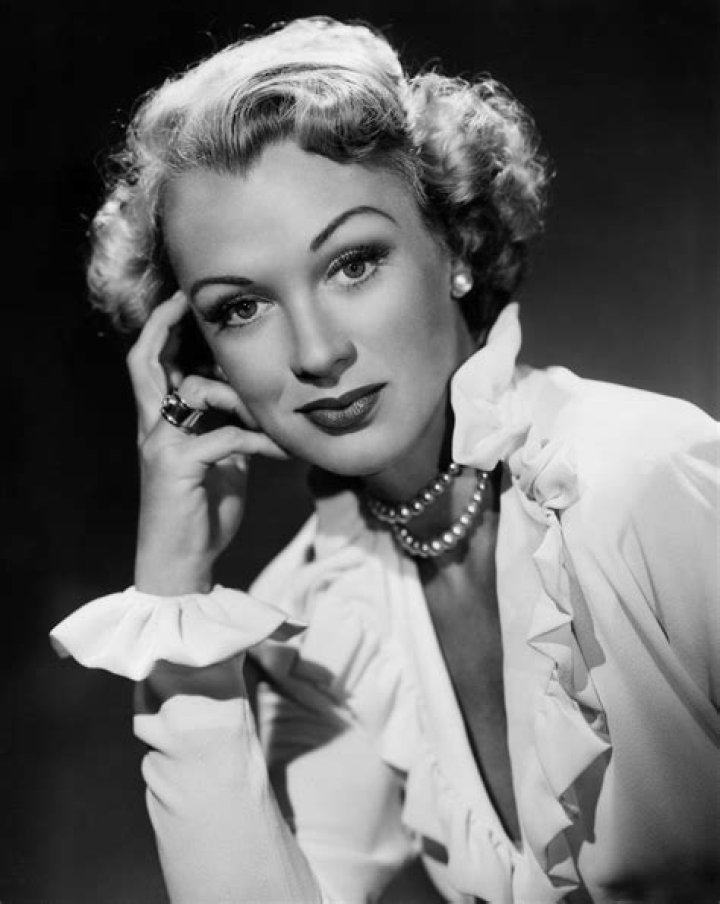 Eve Arden (Movie Actress) - Age, Birthday, Bio, Facts, Family, Net Worth, Height & More