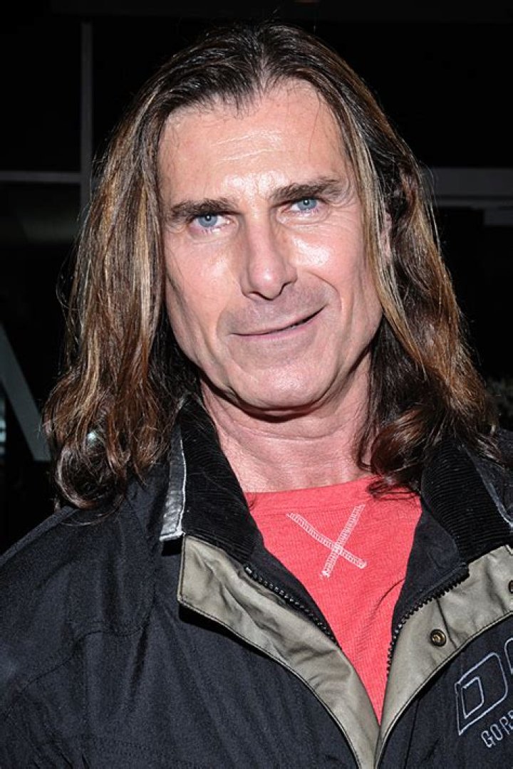 Fabio Lanzoni Biography, Age, Height, Wife, Net Worth, Family