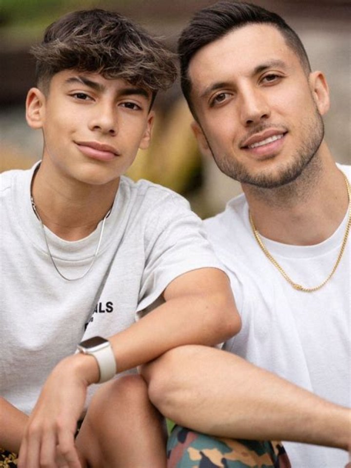 Ferran The Fashion King (Instagram Star) - Age, Birthday, Bio, Facts, Family, Net Worth, Height & More