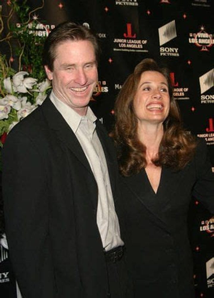 Gary R. Benz Biography, Age, Height, Wife, Net Worth, Family