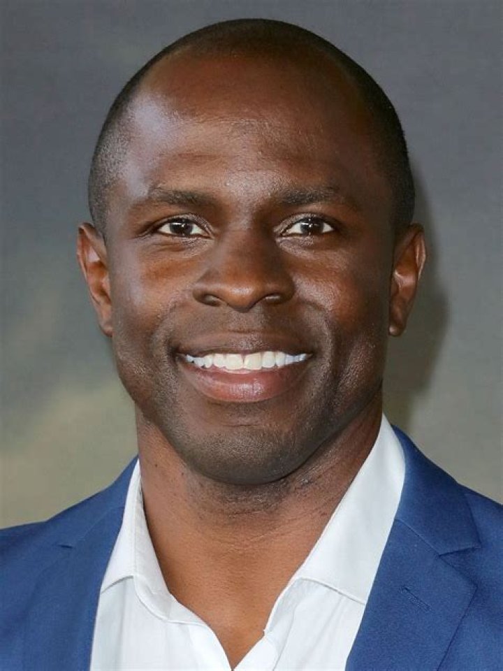 Gbenga Akinnagbe (TV Actor) - Age, Birthday, Bio, Facts, Family, Net Worth, Height & More