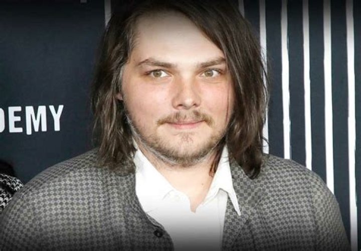 Astrology Birth Chart of Gerard Way (Rock Singer) 2024