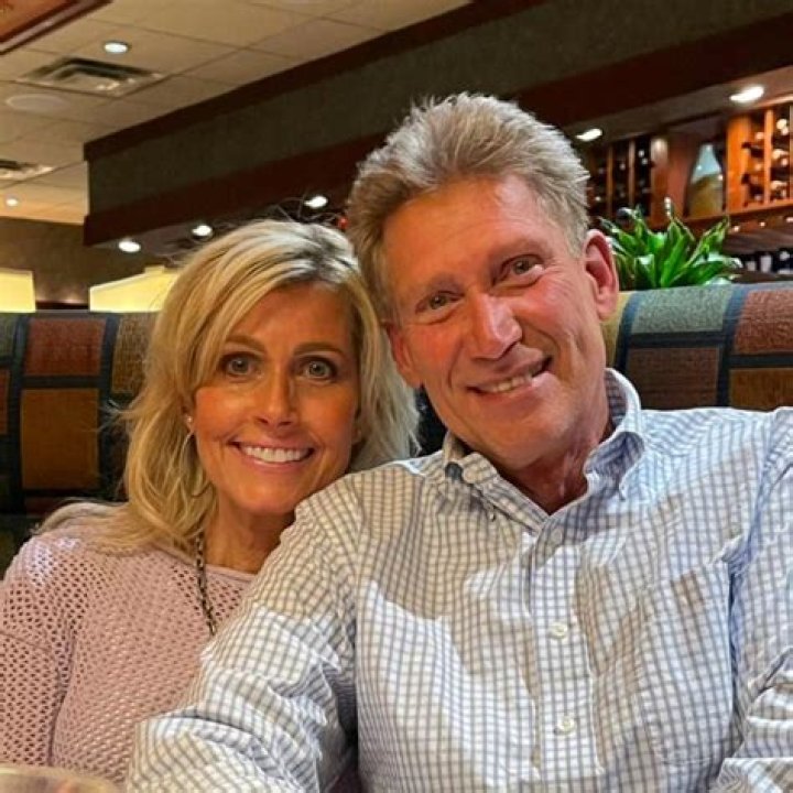 Golden Bachelor’s Gerry Turner’s Ex-Girlfriend Reveals Romance That Began 1 Month After Wife’s Death