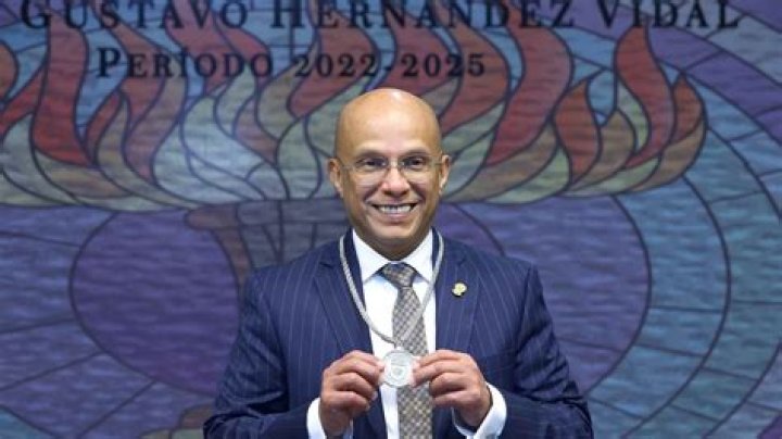 Gustavo Hernandez (Rapper) - Age, Birthday, Bio, Facts, Family, Net Worth, Height & More