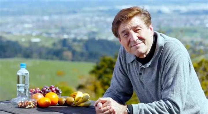 
Hans Diehl Height, Weight, Net Worth, Age, Birthday, Wikipedia, Who, Instagram, Biography 