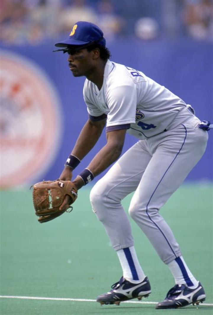 Harold Reynolds Biography, Age, Height, Wife, Net Worth, Family