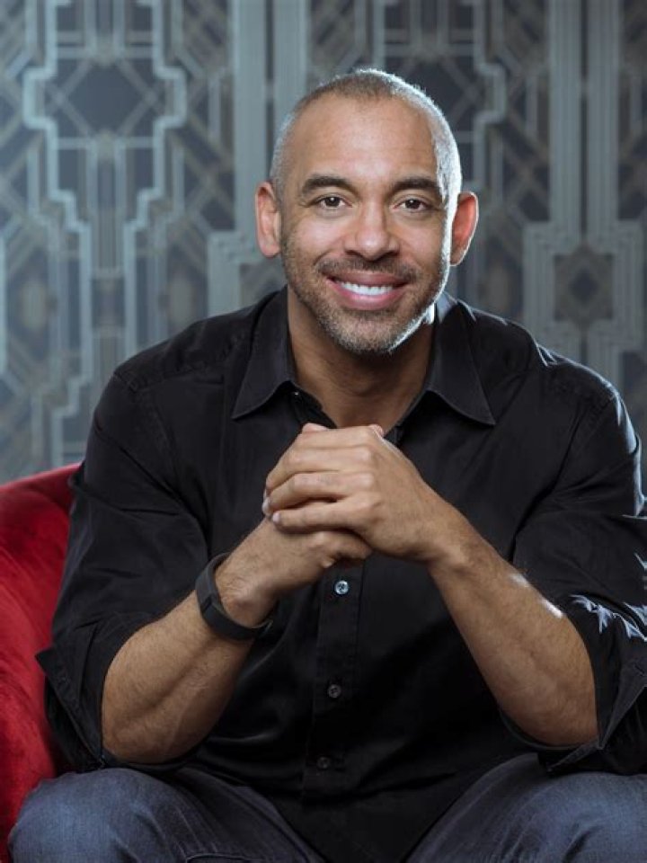 Harvey Mason Jr. (Music Producer) - Age, Birthday, Bio, Facts, Family, Net Worth, Height & More