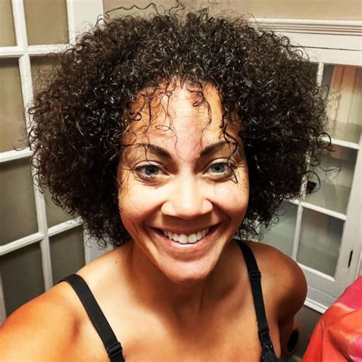 
Hera Mcleod Age, Birthday, Wikipedia, Who, Nationality, Biography 