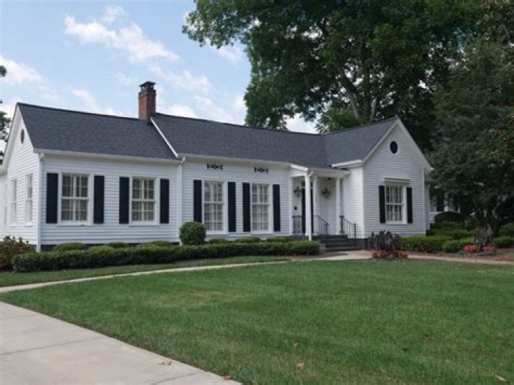 How much is Pat Robertson’s house? – Celebrity.fm – #1 Official Stars, Business & People Network, Wiki, Success story, Biography & Quotes