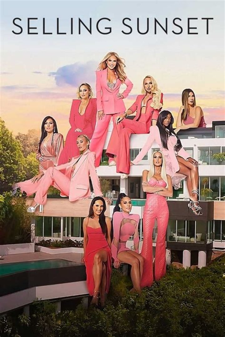 How old is Chelsea in Selling Sunset? – Celebrity.fm – #1 Official Stars, Business & People Network, Wiki, Success story, Biography & Quotes