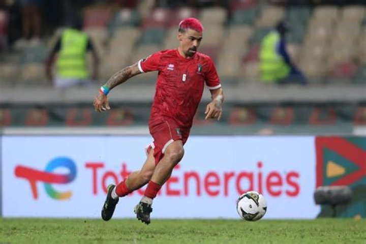 Iban Salvador Biography, Age, Height, Wife, Net Worth, Family