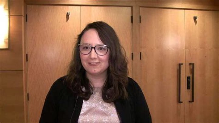 
Is Amanda Coplin Married? Her Bio, Age, Books, Husband and Net worth 