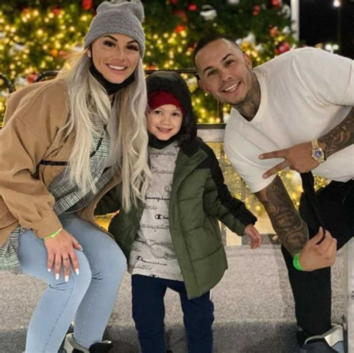 Is Derek Deso a dad?