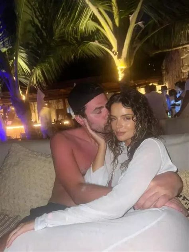 
Is Maura Higgins Dating A Girlfriend Or Boyfriend? Gay Sexuality Debunked – Meet Roman Kemp Rumored Partner 