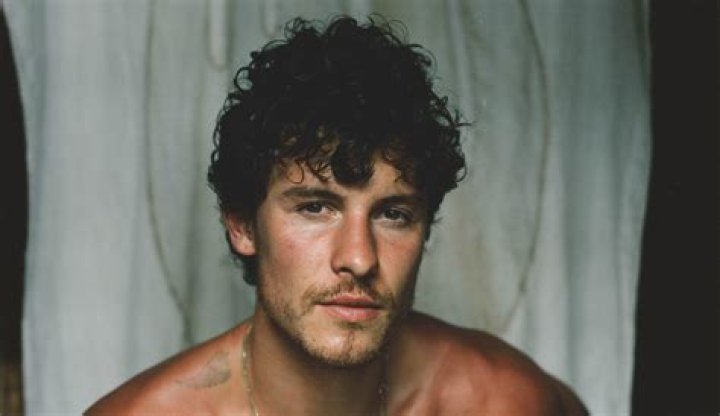 
Is Sean Mendez Gay? Who Is Camilla Cabello, Everything You Need to Know! 