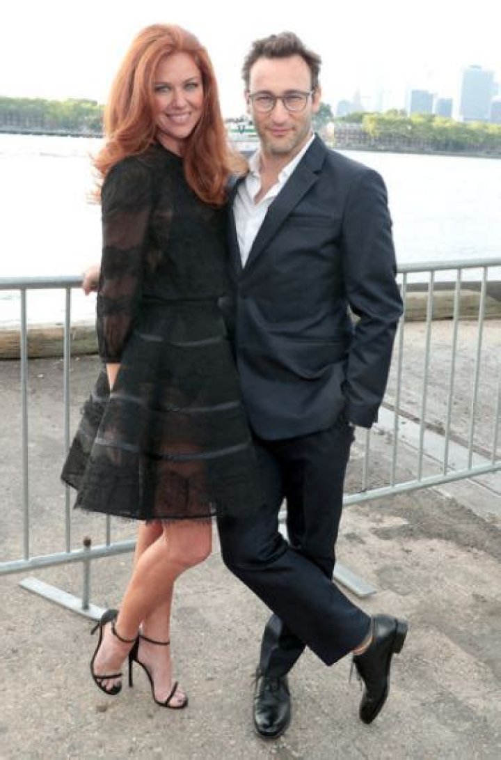 
Is Simon Sinek Married? 