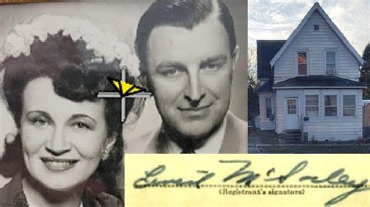 
Is Trace Mcsorley Married? Check Out Trace Mcsorley’s Wife, Age, Height, Networth, Biography, And More 