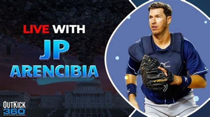 J. P. Arencibia biografía, edad, altura, esposo, net worth, familia