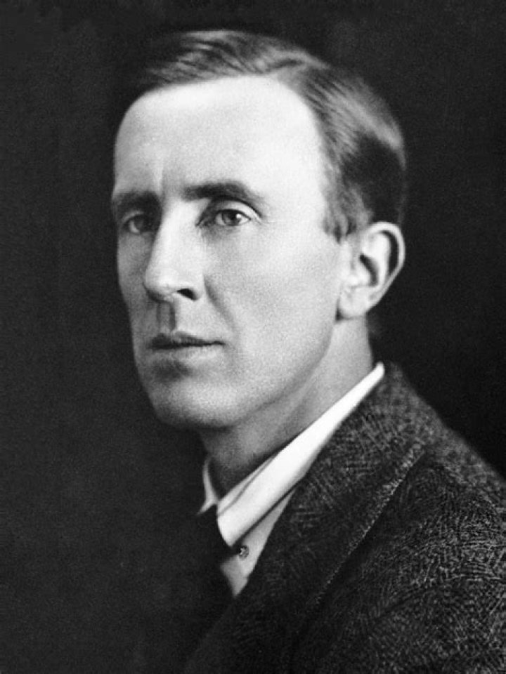 J.R.R. Tolkien Biography, Age, Height, Wife, Net Worth, Family