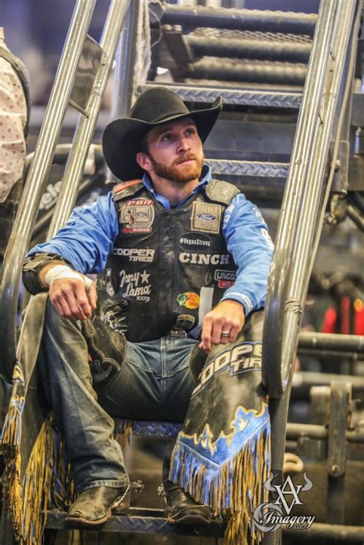 J.W. Harris Biography, Age, Height, Wife, Net Worth, Family