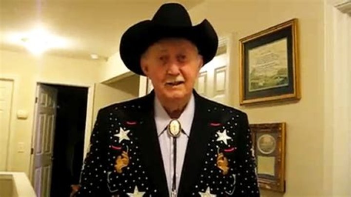 Jack Greene (Country Singer) - Age, Birthday, Bio, Facts, Family, Net Worth, Height & More