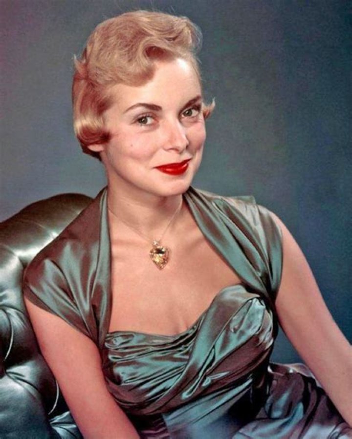 Janet Leigh (Movie Actress) - Age, Birthday, Bio, Facts, Family, Net Worth, Height & More