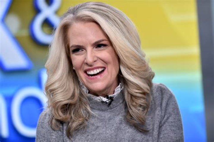 Janice Dean (Meteorologist) - Age, Birthday, Bio, Facts, Family, Net Worth, Height & More