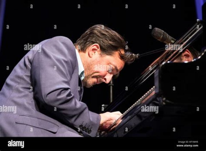 Jason Rebello Biography, Age, Height, Wife, Net Worth, Family