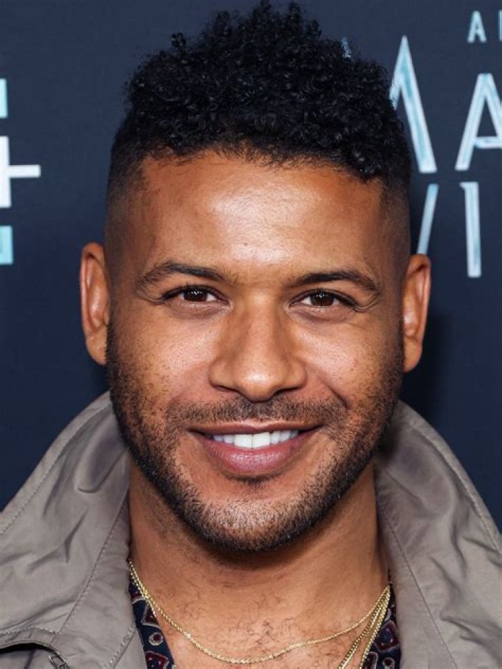 Jeffrey Bowyer-Chapman Height, Weight, Net Worth, Age, Birthday, Wikipedia, Who, Nationality, Biography