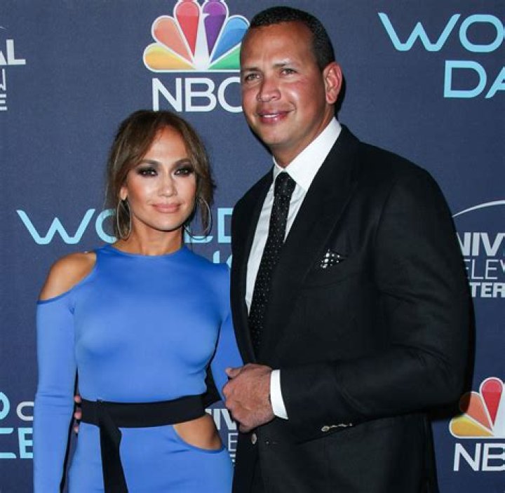 Couples Who Sweat Together, Stay Together! Jennifer Lopez and Fiancé Alex Rodriguez Share Their Fitness Routine