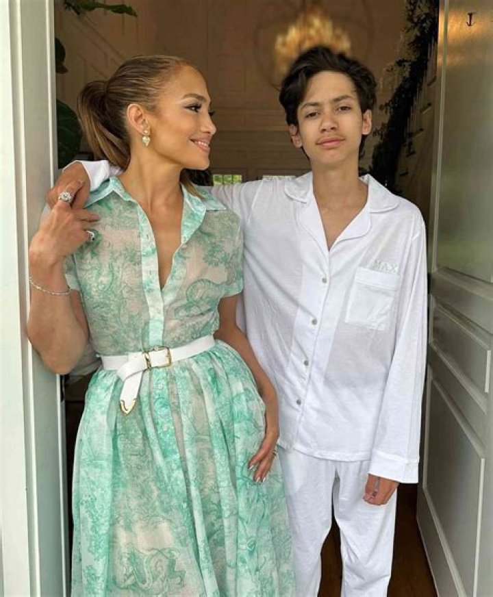 J. Lo’s Child Emme Muniz Rocks Floral Green Look Alongside Mom, Ben Affleck’s Kids in Paris! Photos