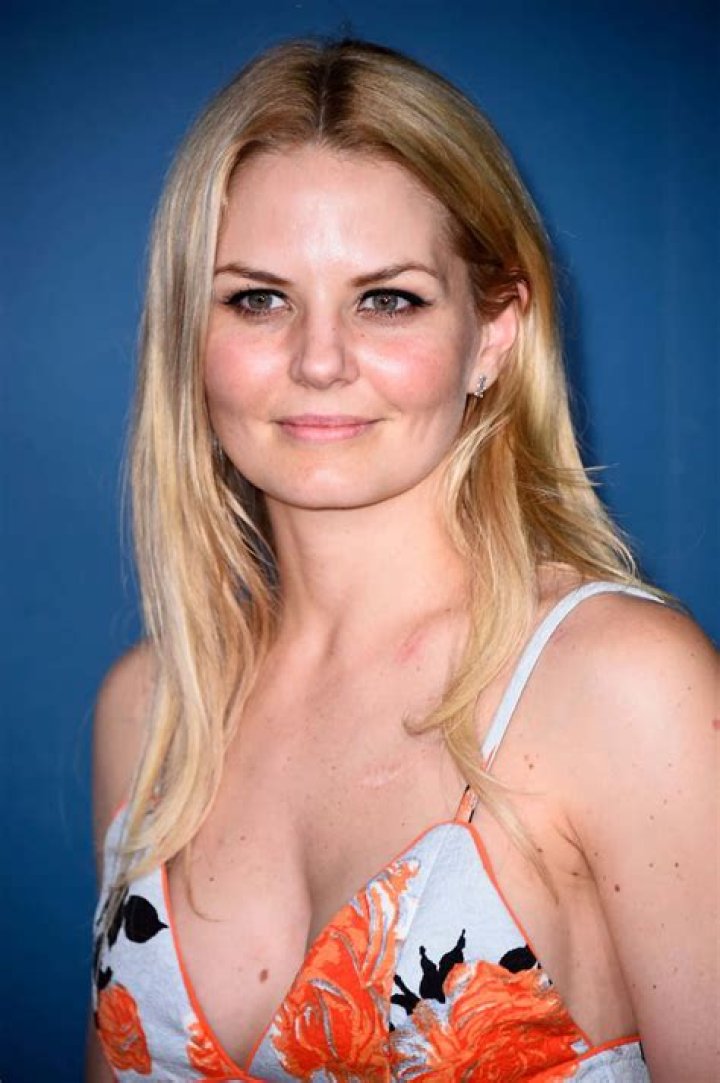 Jennifer Morrison (TV Actress) - Age, Birthday, Bio, Facts, Family, Net Worth, Height & More