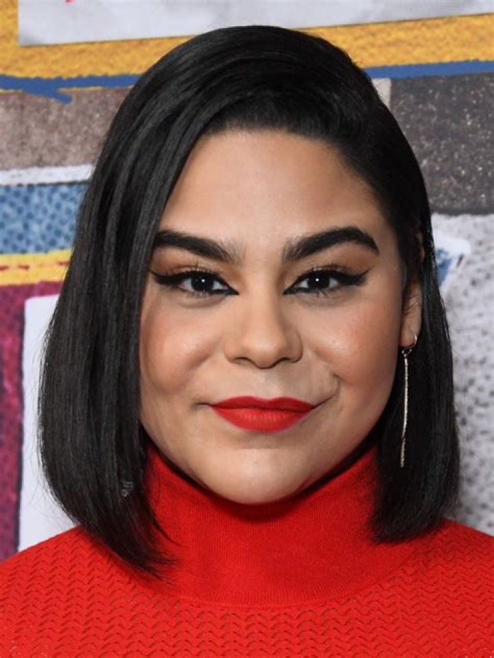 Jessica Marie Garcia (TV Actress) - Age, Birthday, Bio, Facts, Family, Net Worth, Height & More