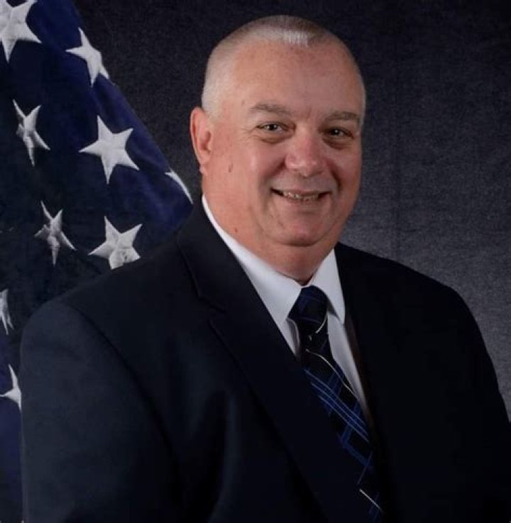 Jim Bates (Football Coach) - Age, Birthday, Bio, Facts, Family, Net Worth, Height & More