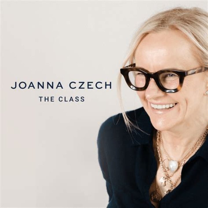 Joanna Czech (Instagram Star) - Age, Birthday, Bio, Facts, Family, Net Worth, Height & More