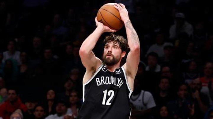 Joe Harris Biography, Age, Height, Wife, Net Worth, Family